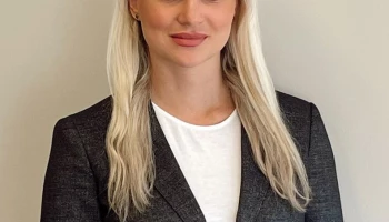 Влада Саматова