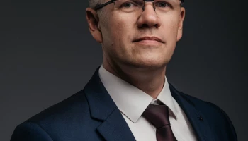 Дмитрий Рождественский
