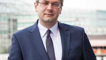 Русскоязычныe адвокаты, коммерческое и корпоративное право