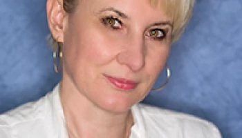 Dr. Irina Wimmer Dr. Irina Wimmer